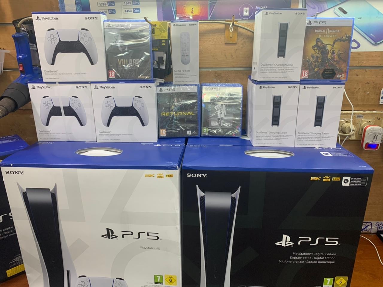 PlayStation Pack Console 5 (PS5) Edition Standard (odèle - Sli) Plus